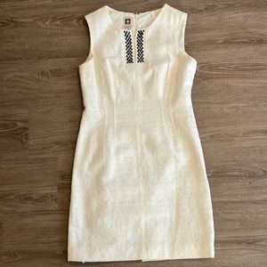 Size 10 white Anne Klein dress